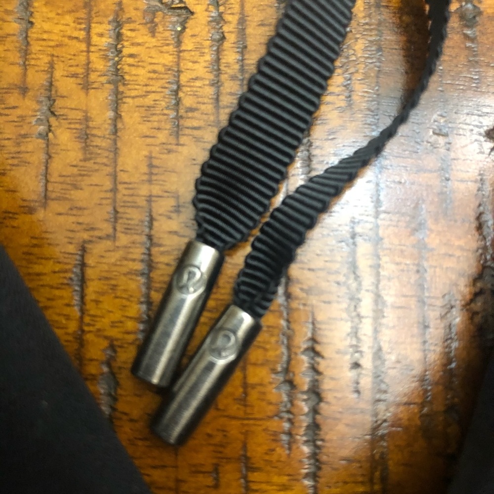 NWOT Lululemon On the Fly Jogger *Woven - Picture 4 of 8